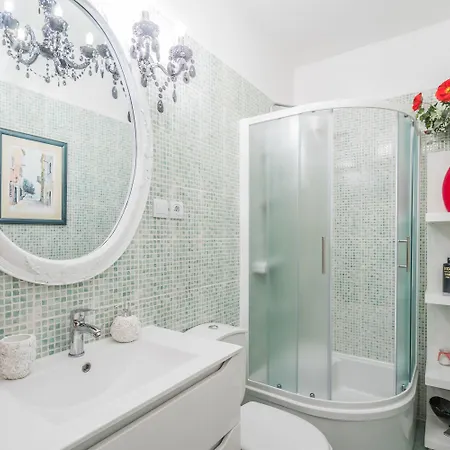 Emperor's Apartment *