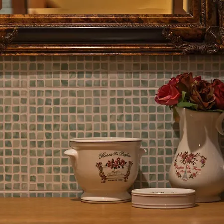 Emperor's Apartman *