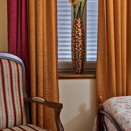 Emperor's Διαμέρισμα *