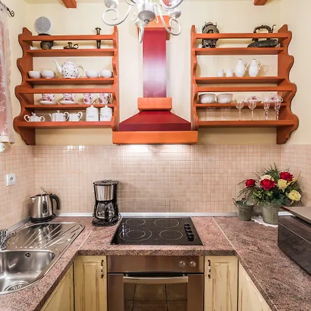 Διαμέρισμα Emperor's